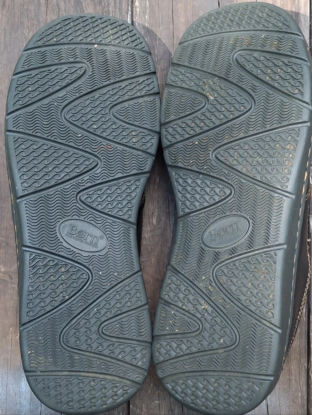 Born Blast III Mens Size 9M Black Leather Slip-On Shoes Handcrafted Sustainable